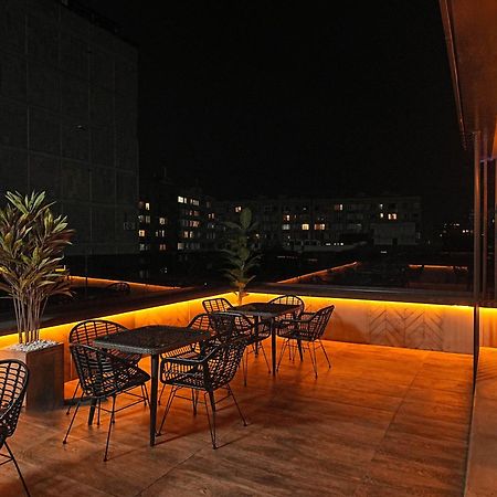 Revive Boutique Hotel Ереван Экстерьер фото
