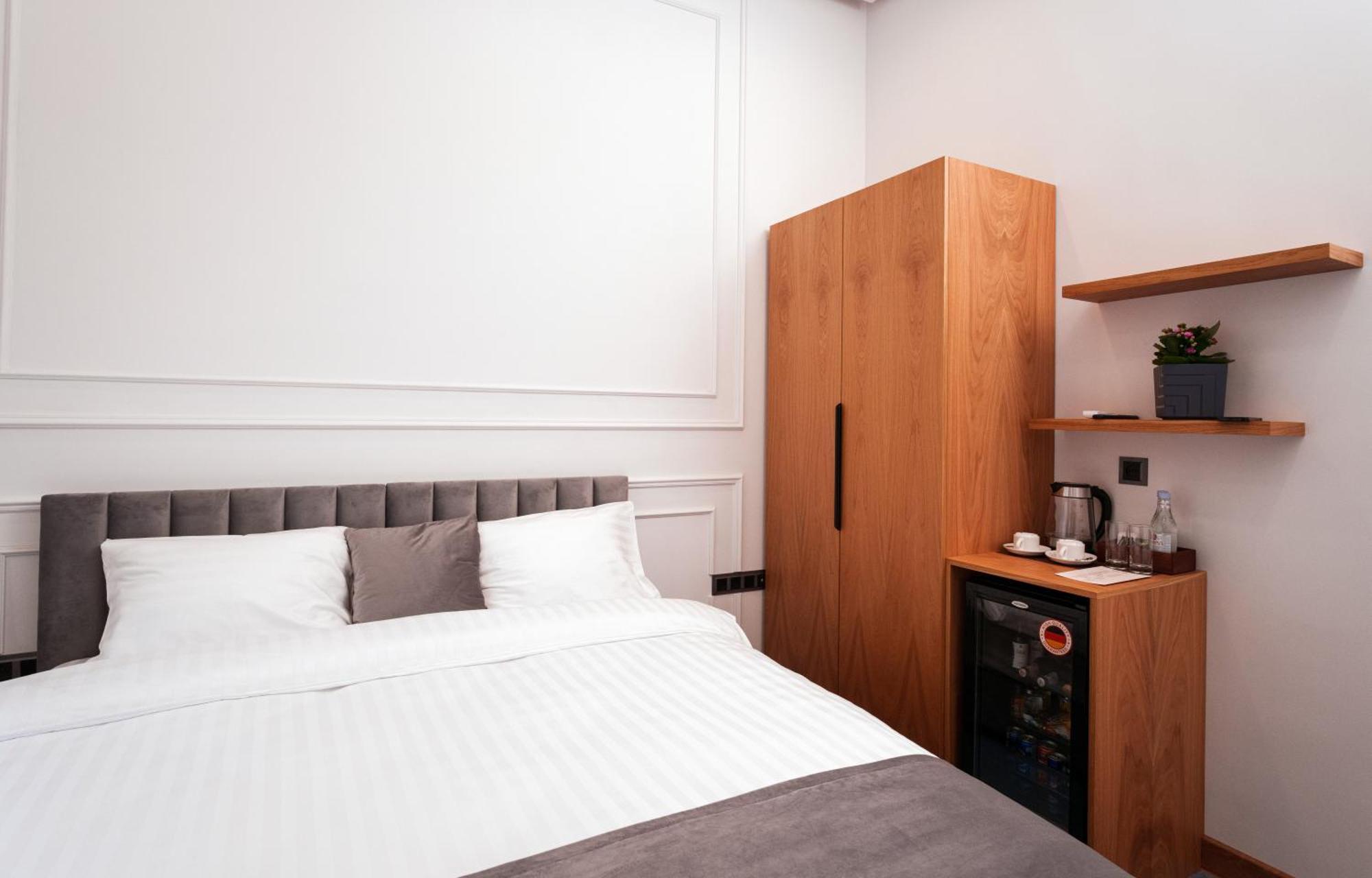 Revive Boutique Hotel Ереван Экстерьер фото