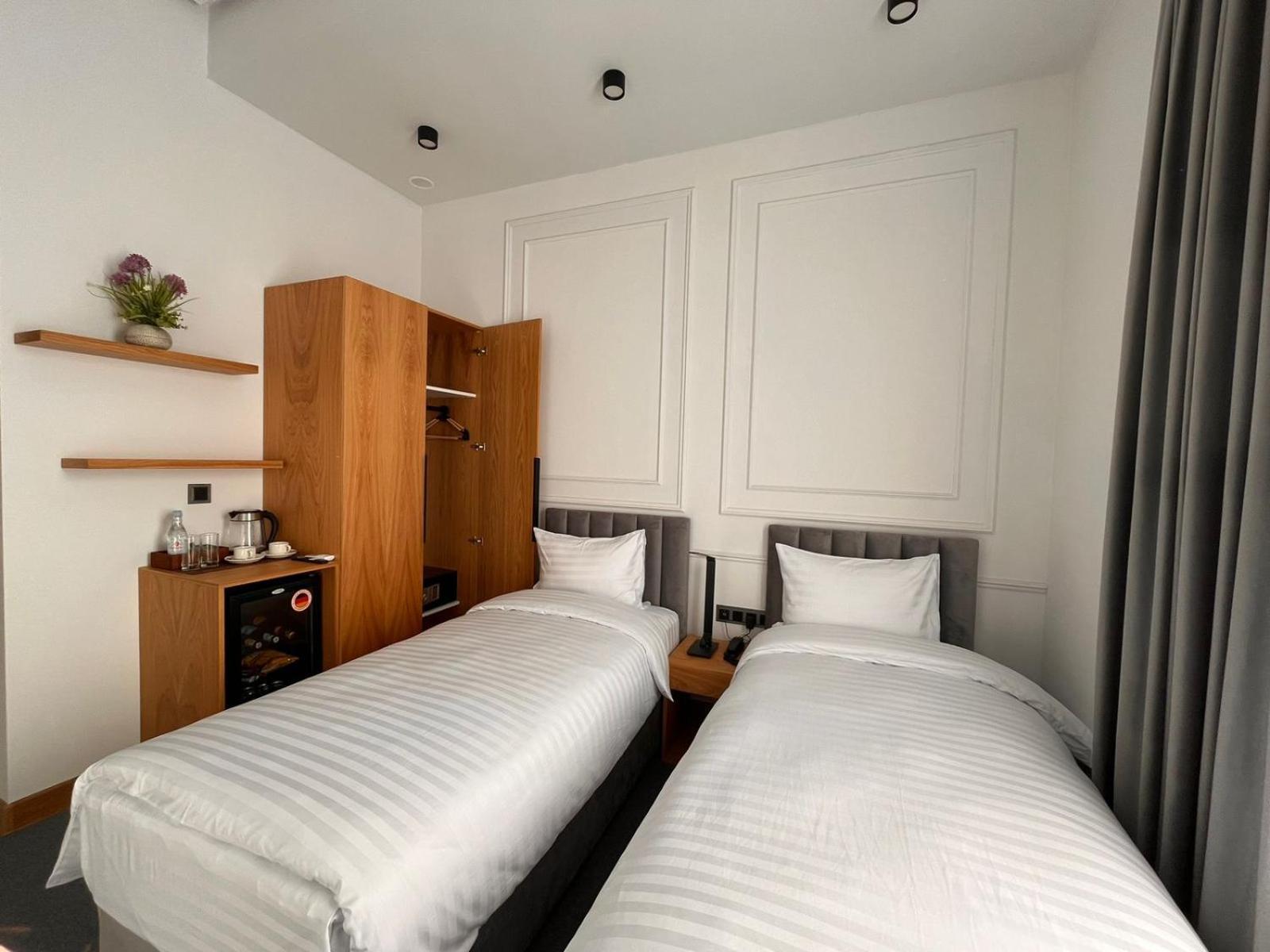 Revive Boutique Hotel Ереван Экстерьер фото