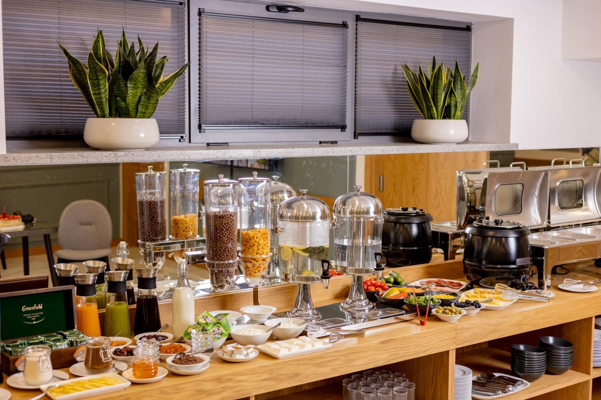 Revive Boutique Hotel Ереван Экстерьер фото